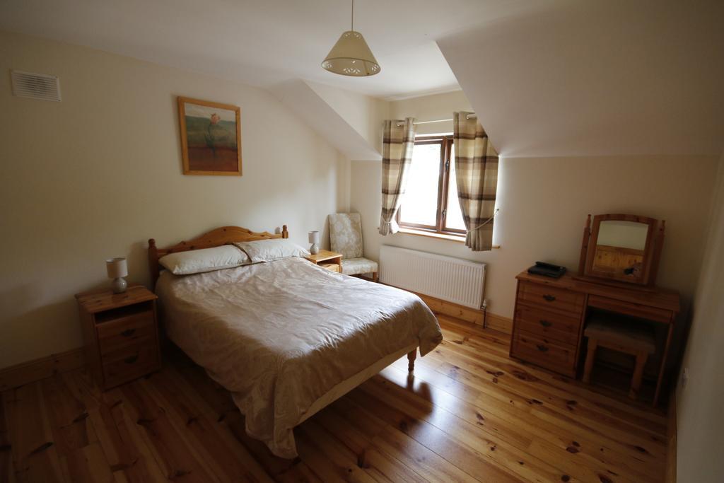 Macreddin Rock Bed & Breakfast Aughrim Eksteriør bilde