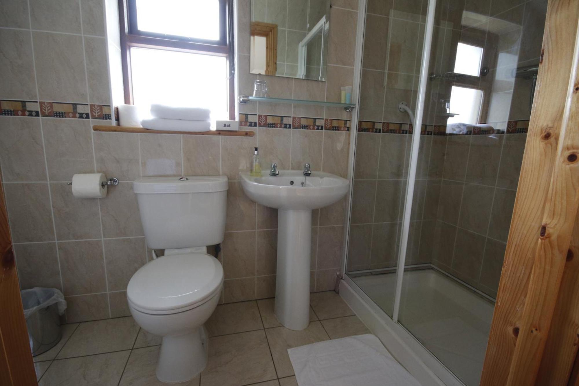 Macreddin Rock Bed & Breakfast Aughrim Rom bilde