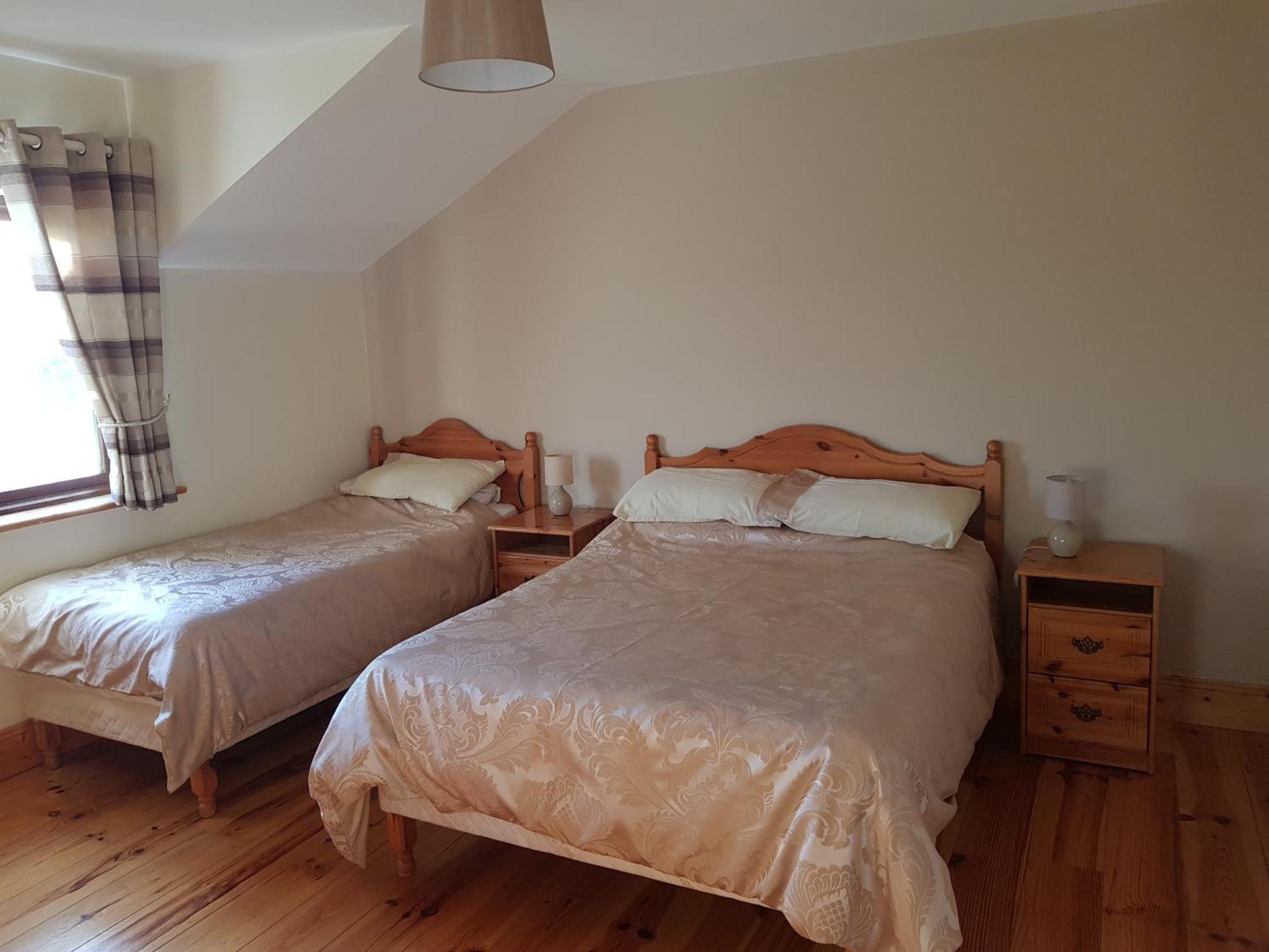Macreddin Rock Bed & Breakfast Aughrim Eksteriør bilde